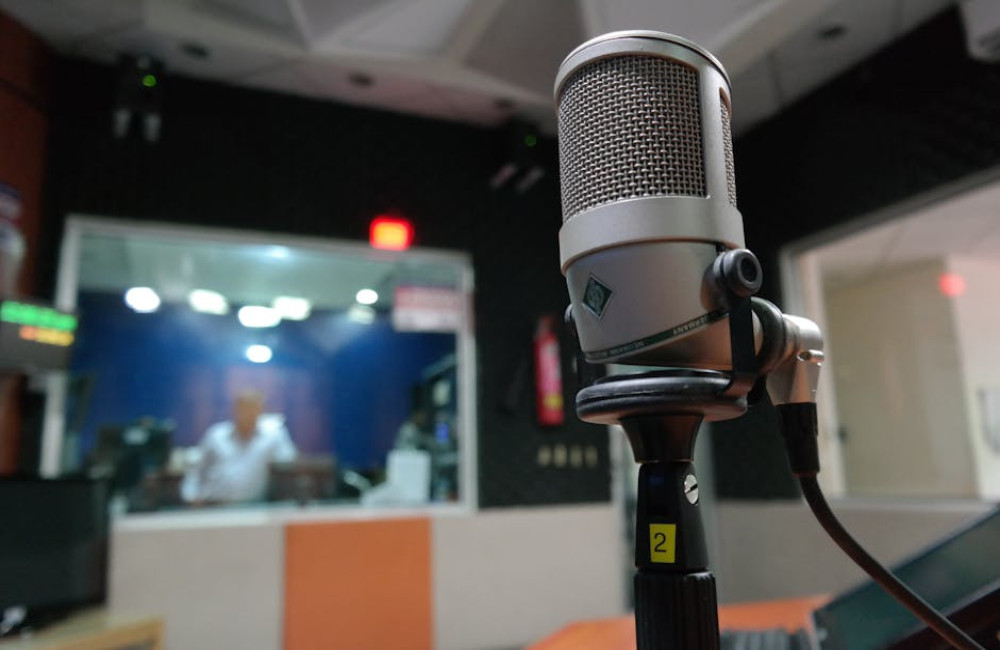 Wat is het verschil tussen DAB+ en internet radio in 2025?