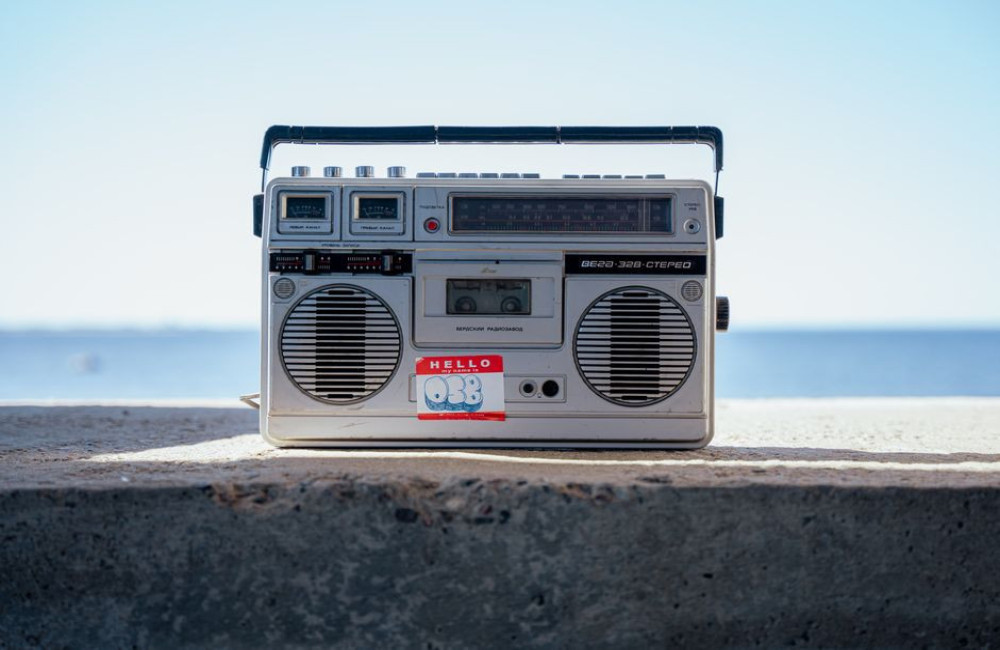 Welke DAB+ radio met accu kies je voor op de camping deze zomer?