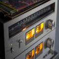 Wat kun je doen als je radio veel stoort door een elektrisch apparaat?