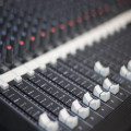 Wat zijn de voordelen van radioreclame?