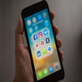 Van wie is het telefoonnummer 06-10503696?
